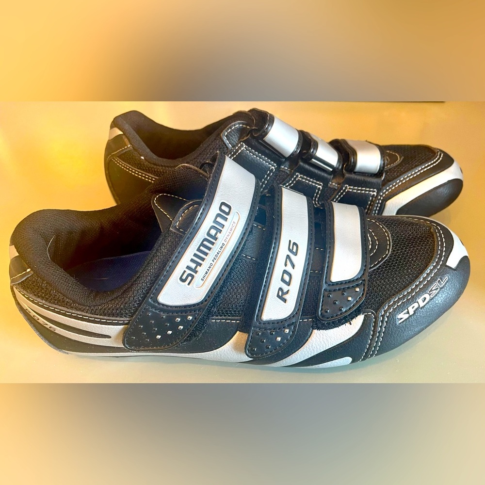 Shimano Size 41 Spin/Cycling Shoes